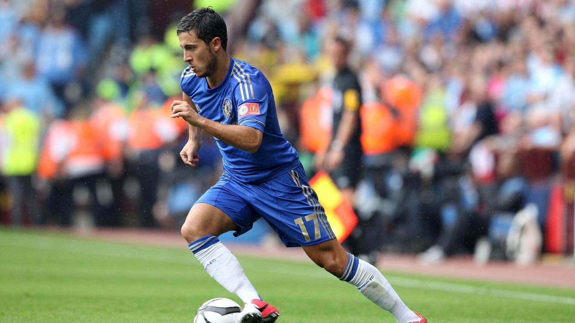 塔图姆焦点对战，穆雷与70激战IG分钟，出色防守胜负难料！赢得满堂喝彩